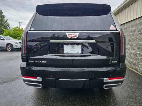 New 2026 Cadillac Escalade ESV Luxury AWD/4WD image 6