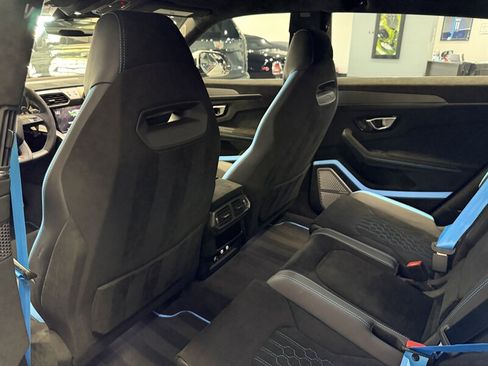 Used 2024 Lamborghini Urus Performante image 15