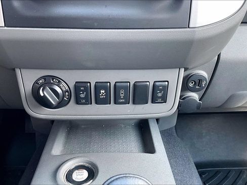 Used 2020 Nissan Frontier SV AWD/4WD image 34