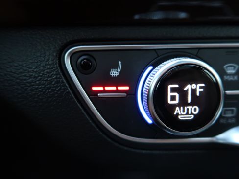 Used 2019 Audi Q5 2.0T Premium Plus w/ Premium Plus Package image 21