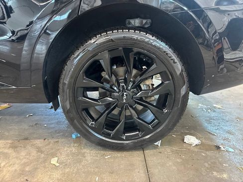 Certified 2023 Kia Sorento SX AWD/4WD image 30