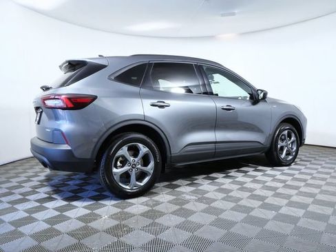 Certified 2025 Ford Escape ST-Line AWD/4WD image 8