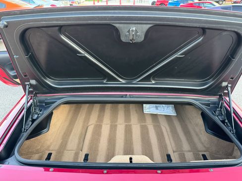 Used 2000 Chevrolet Corvette Convertible w/ Memory Pkg RWD image 42