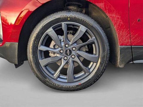Used 2024 Chevrolet Equinox RS w/ RS Leather Package image 24