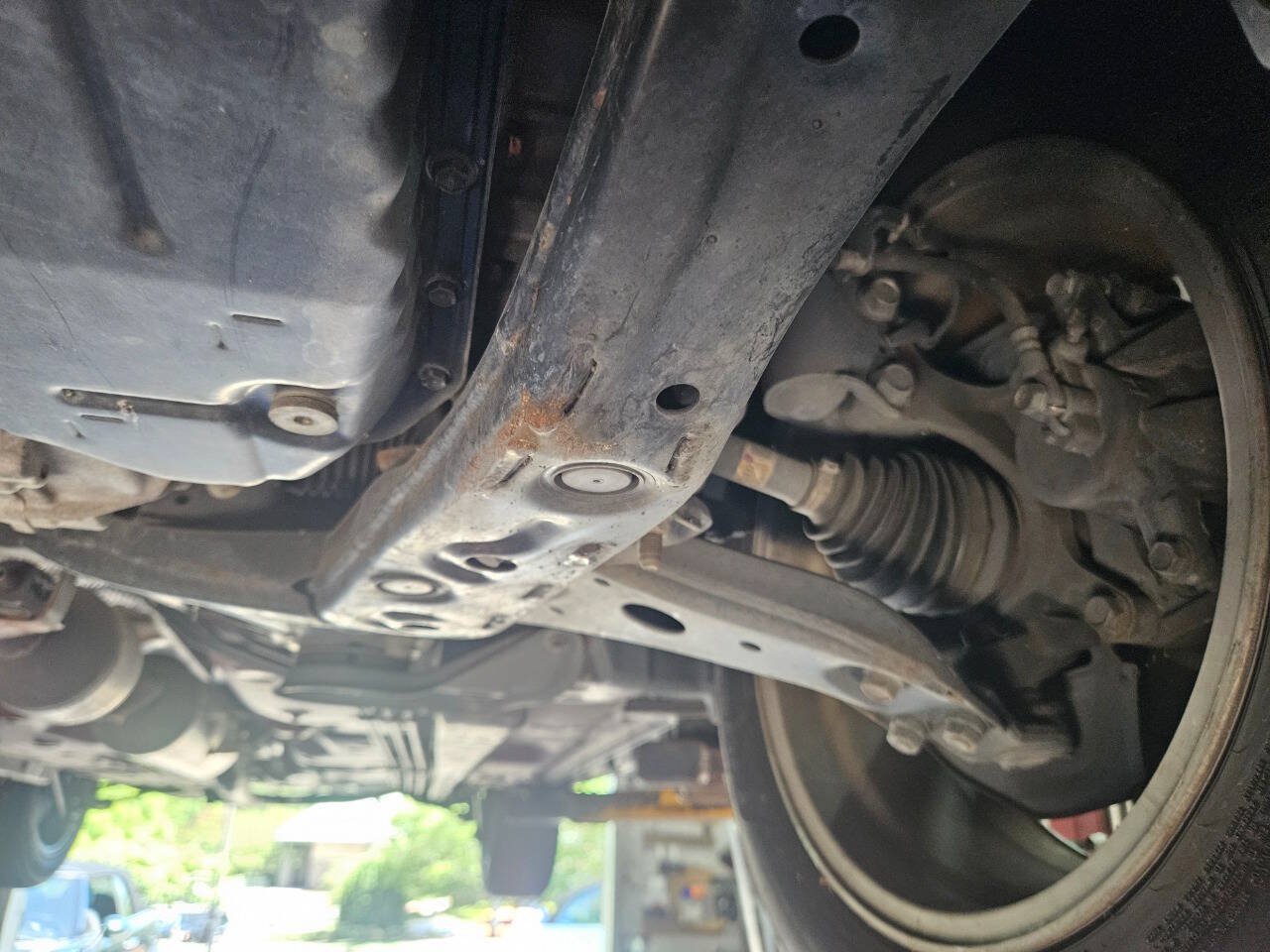 Used 2011 Lexus ES 350 FWD image 38