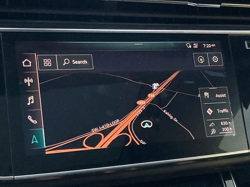 Used 2019 Audi Q8 Prestige w/ Luxury Package image 17