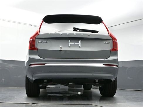 New 2024 Volvo XC90 B6 Plus w/ Protection Package Premier image 29