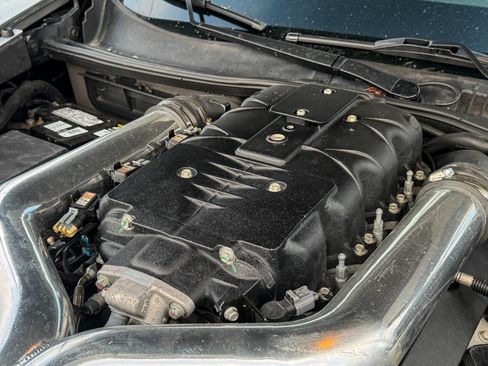 Used 2006 Cadillac XLR V image 15