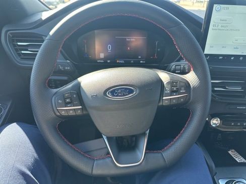 Used 2025 Ford Escape ST-Line w/ Tech Pack #1 image 34