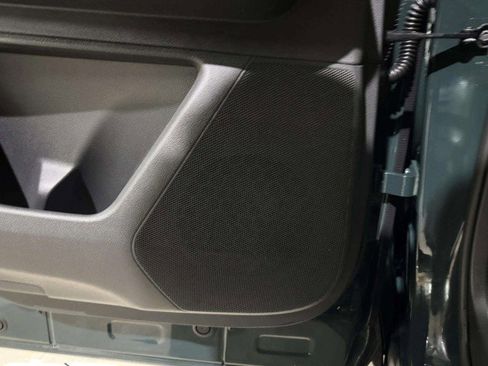 Used 2024 Nissan Pathfinder Platinum w/ Cargo Package image 44