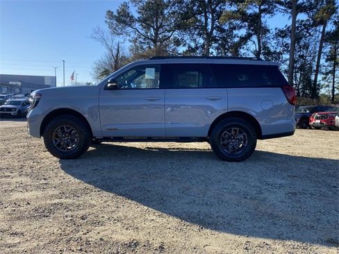 New 2026 Ford Expedition Tremor image 5