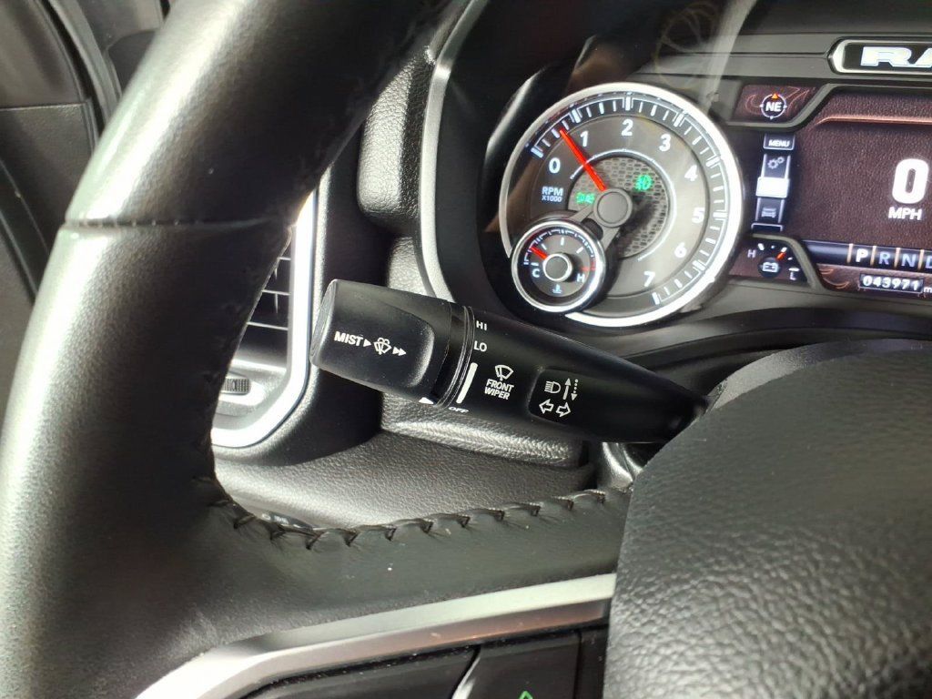 Used 2024 RAM 1500 Big Horn AWD/4WD image 17
