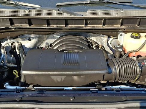 Used 2021 Chevrolet Silverado 1500 Custom Trail Boss AWD/4WD image 27