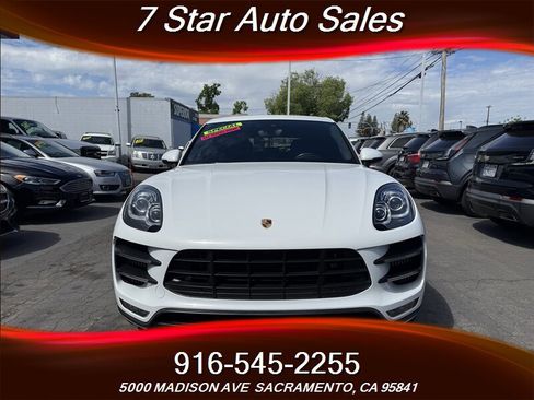 Used 2017 Porsche Macan Turbo image 2