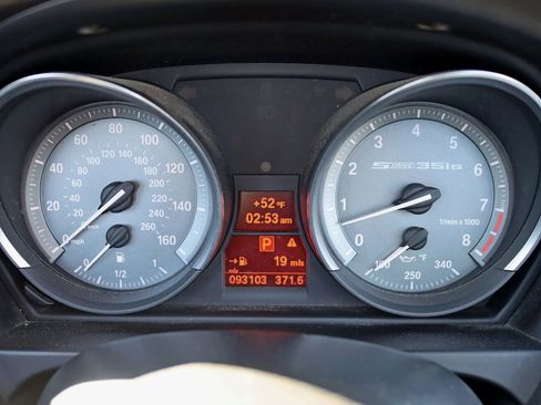 Used 2011 BMW Z4 sDrive35is RWD image 21