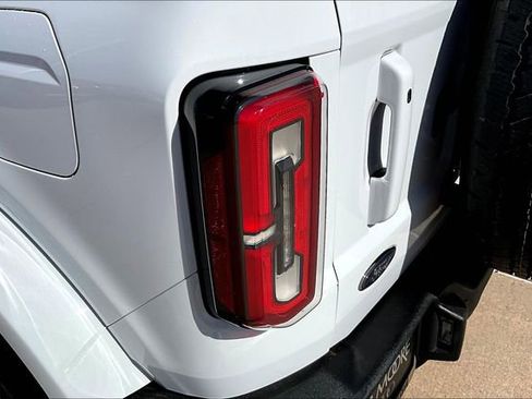 Used 2022 Ford Bronco Outer Banks image 32