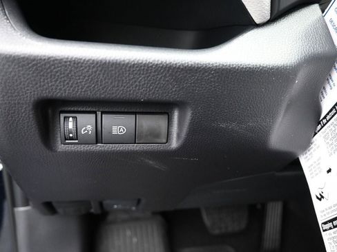 New 2025 Toyota RAV4 XLE image 21