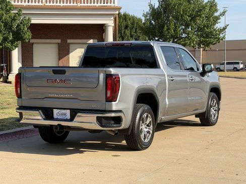 Used 2026 GMC Sierra 1500 SLT RWD image 4