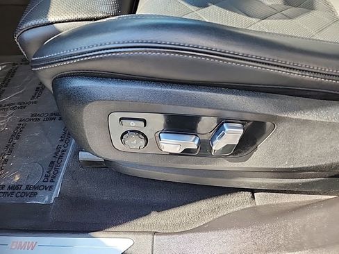 Used 2024 BMW X5 xDrive40i w/ Premium Package image 27