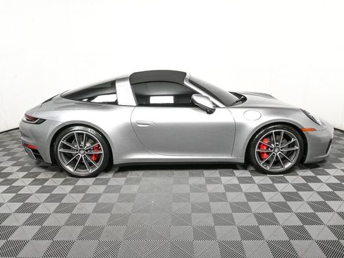 Certified 2024 Porsche 911 Targa 4S image 27