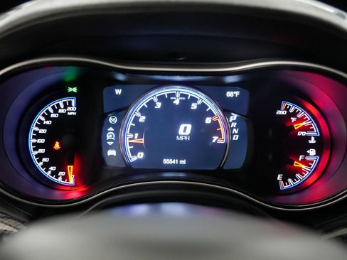 Used 2021 Jeep Grand Cherokee Trackhawk AWD/4WD image 12