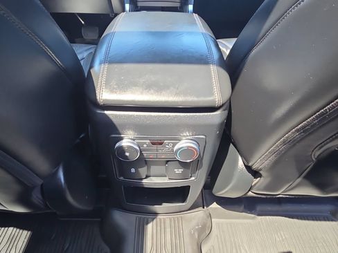 Used 2021 Ford Explorer Platinum w/ Equipment Group 601A AWD/4WD image 15