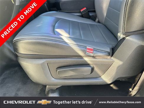 Used 2022 RAM 1500 Tradesman w/ Chrome Appearance Group image 29