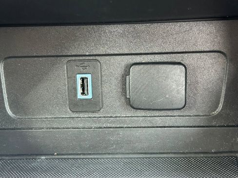 Used 2019 Ford Escape SE image 26