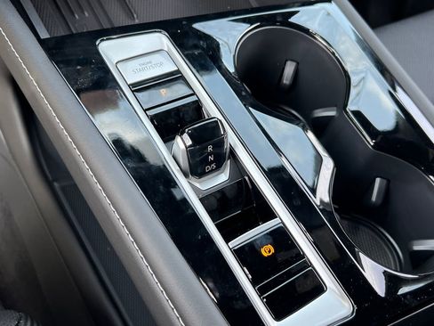 New 2026 Volkswagen Atlas Cross Sport SE image 29