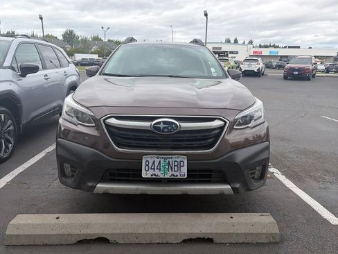 Certified 2022 Subaru Outback Limited w/ Popular Package #2 AWD/4WD image 2