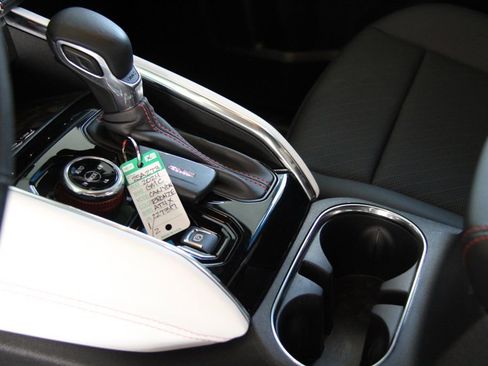 Certified 2024 GMC Canyon AT4X image 34