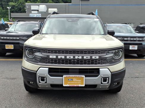 Certified 2025 Ford Bronco Sport Badlands w/ Badlands Tech Package AWD/4WD image 2