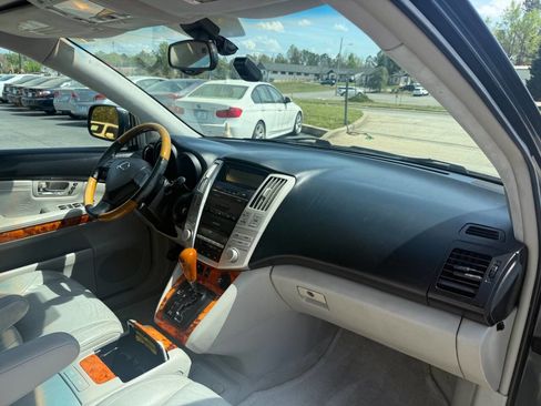 Used 2006 Lexus RX 330 image 14