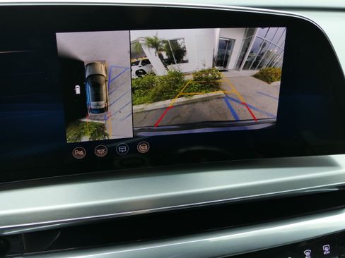 Certified 2024 Cadillac Lyriq Sport AWD/4WD image 22