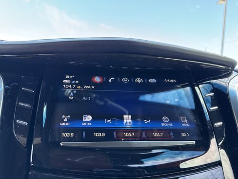 Used 2019 Cadillac Escalade Platinum image 23