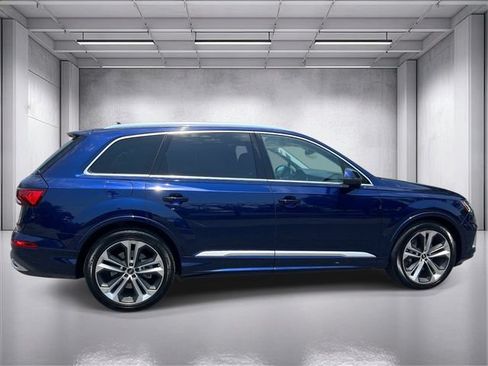 Used 2023 Audi Q7 3.0T Prestige AWD/4WD image 2