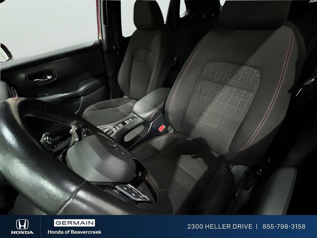 Certified 2025 Honda HR-V Sport image 22