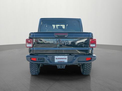 Used 2021 Jeep Gladiator Willys image 6