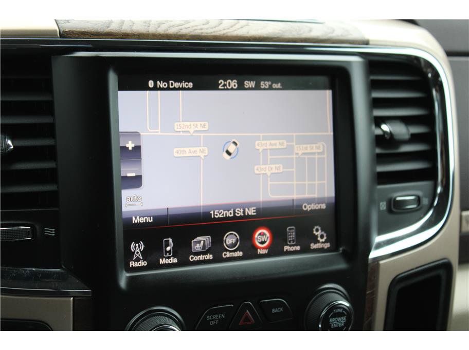 Used 2015 RAM 1500 Laramie Longhorn w/ Convenience Group AWD/4WD image 27