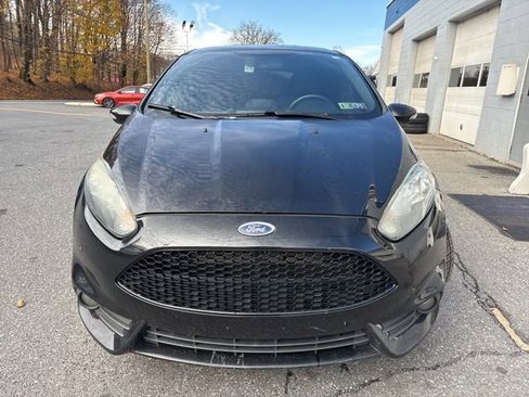 Used 2015 Ford Fiesta ST image 2