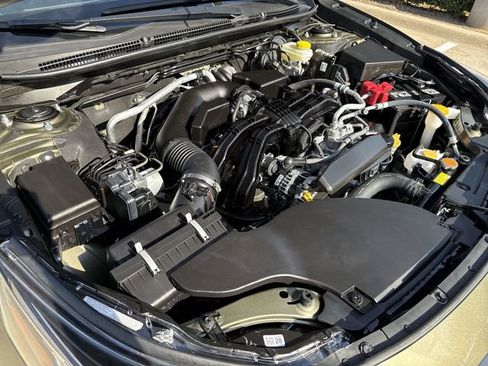 Certified 2025 Subaru Outback Premium AWD/4WD image 21