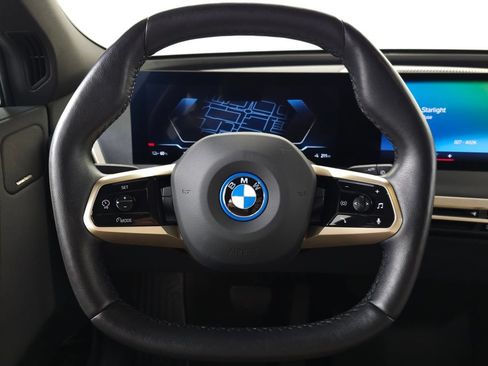 Certified 2023 BMW iX xDrive50 w/ Premium Package AWD/4WD image 20