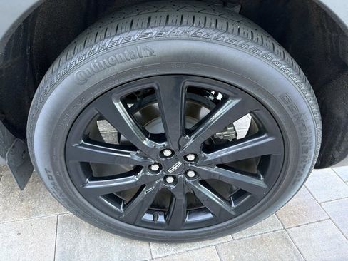 Used 2023 Lincoln Nautilus Reserve w/ Equipment Group 201A FWD image 36