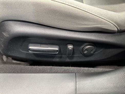 Certified 2024 Honda Accord EX image 16