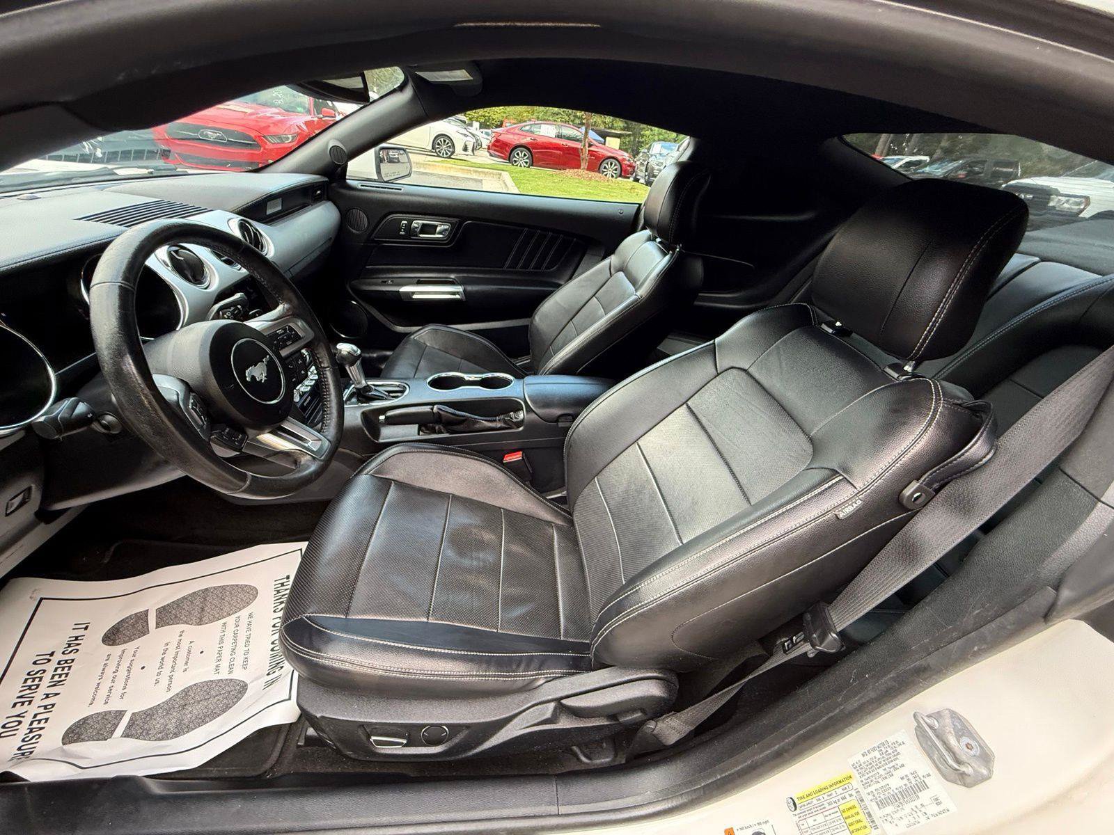 Used 2017 Ford Mustang GT Premium RWD image 39