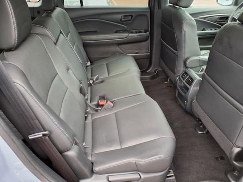 Used 2022 Honda Passport EX-L image 12