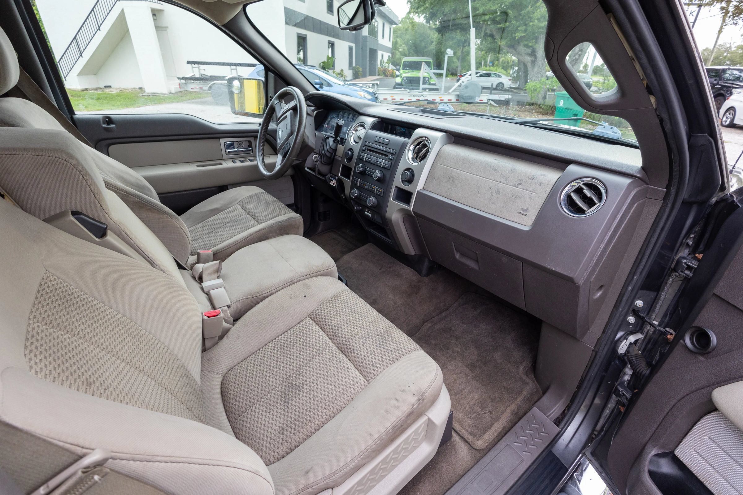 Used 2010 Ford F150 Platinum AWD/4WD image 12