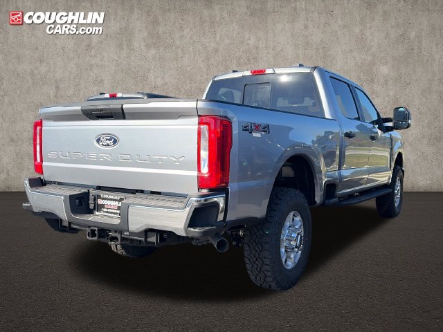 New 2027 Ford F250 XL w/ XL Off-Road 35" Tire Pakckage AWD/4WD image 6