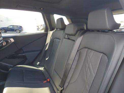 New 2026 BMW X3 xDrive30 w/ Premium Package image 24