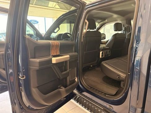 Used 2020 Ford F150 Lariat w/ Equipment Group 502A Luxury AWD/4WD image 14